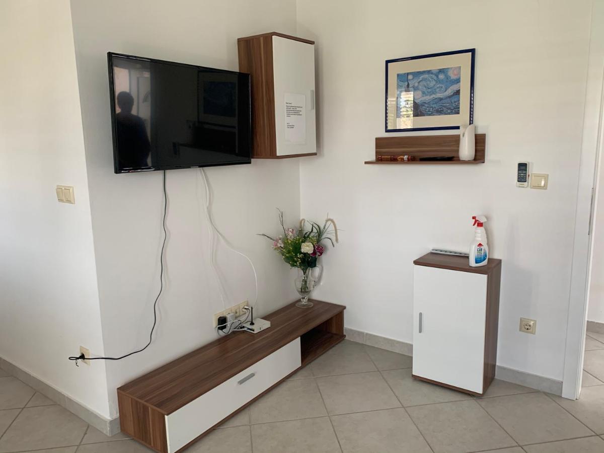 Apartments Fila Novalja Εξωτερικό φωτογραφία