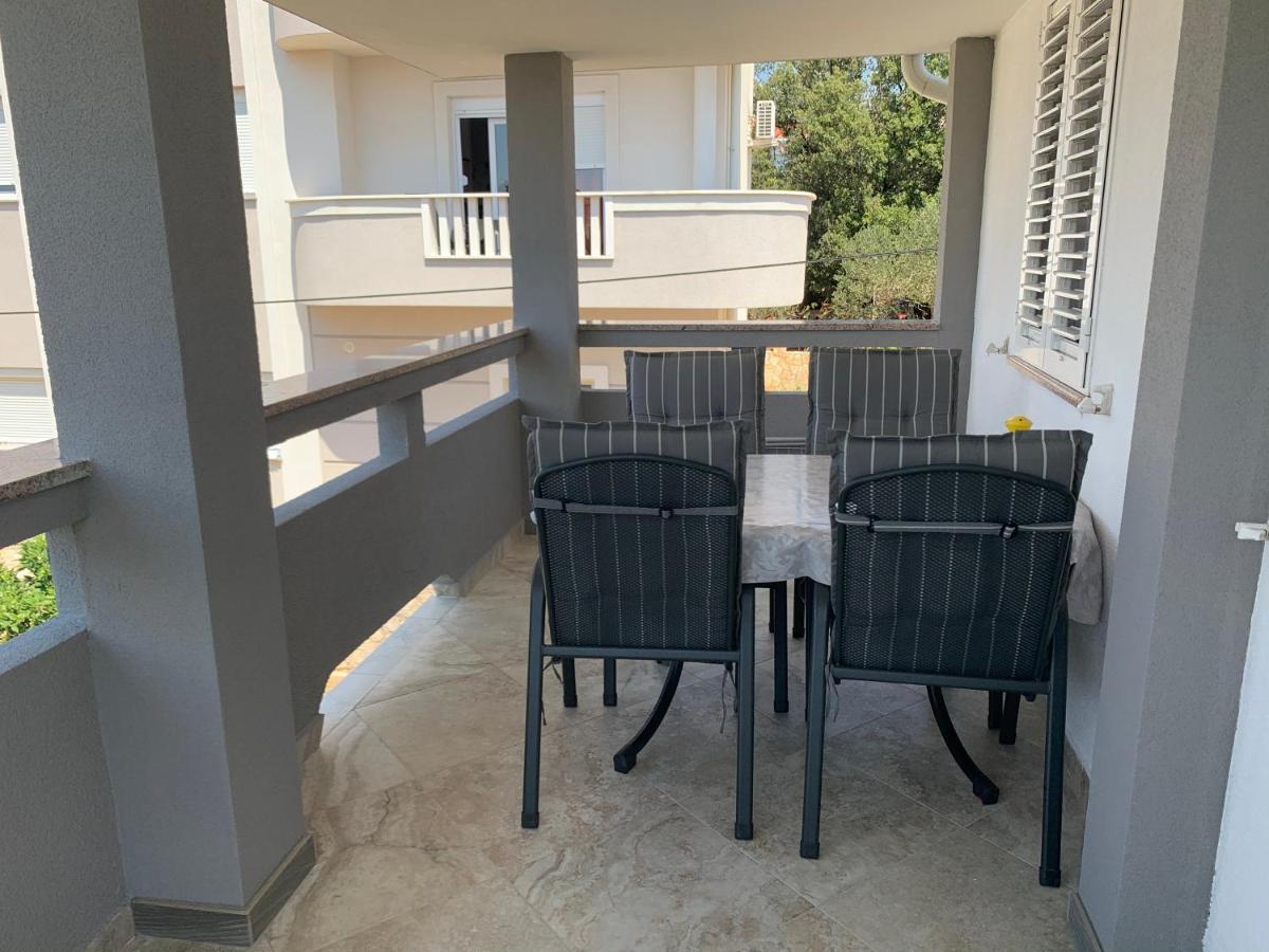 Apartments Fila Novalja Εξωτερικό φωτογραφία
