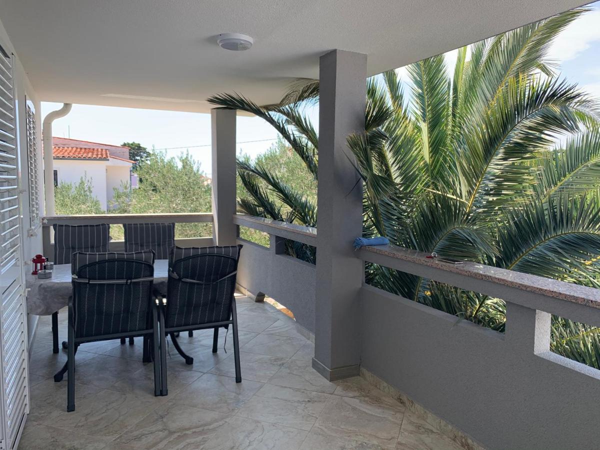 Apartments Fila Novalja Εξωτερικό φωτογραφία