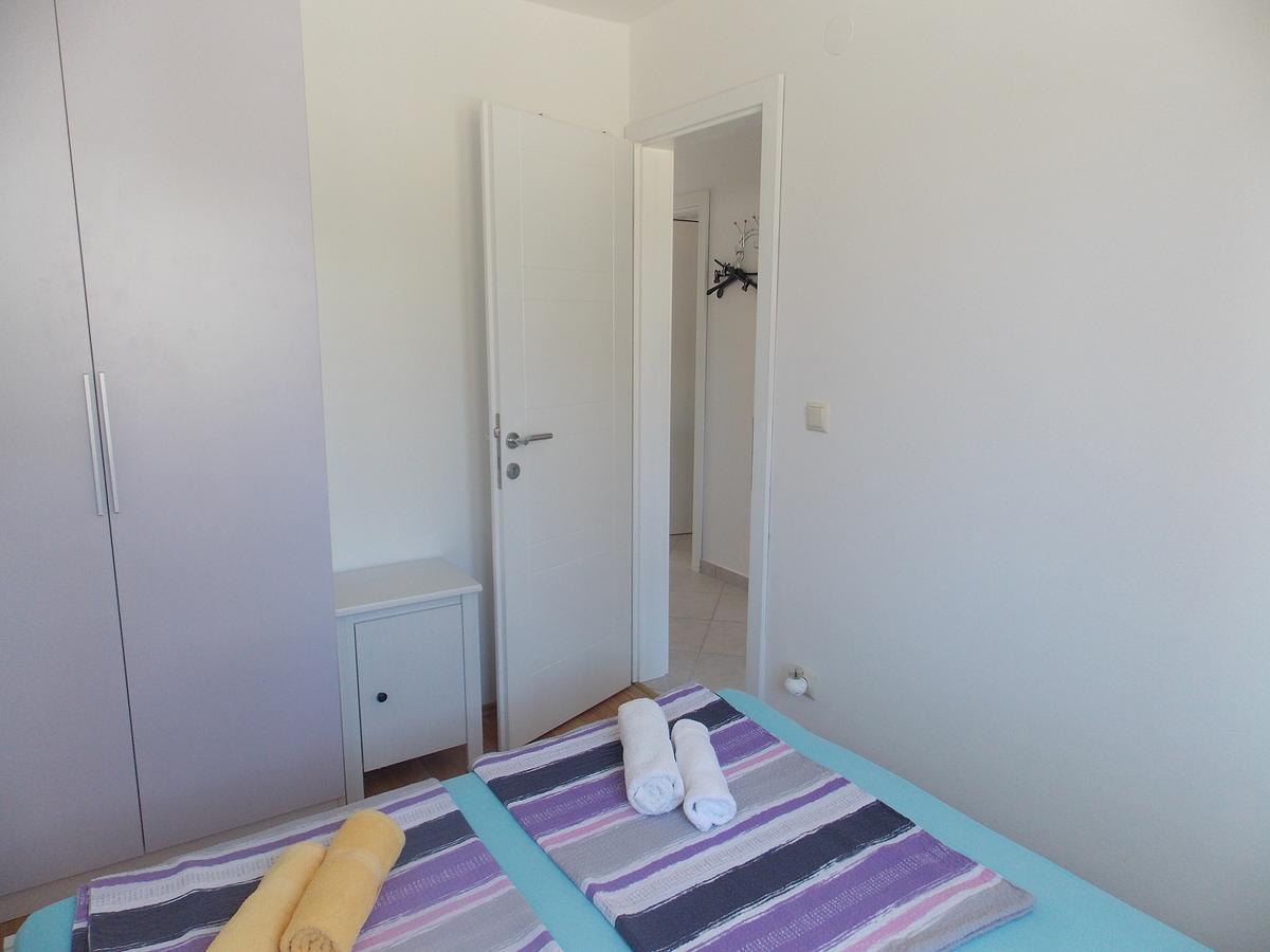Apartments Fila Novalja Εξωτερικό φωτογραφία